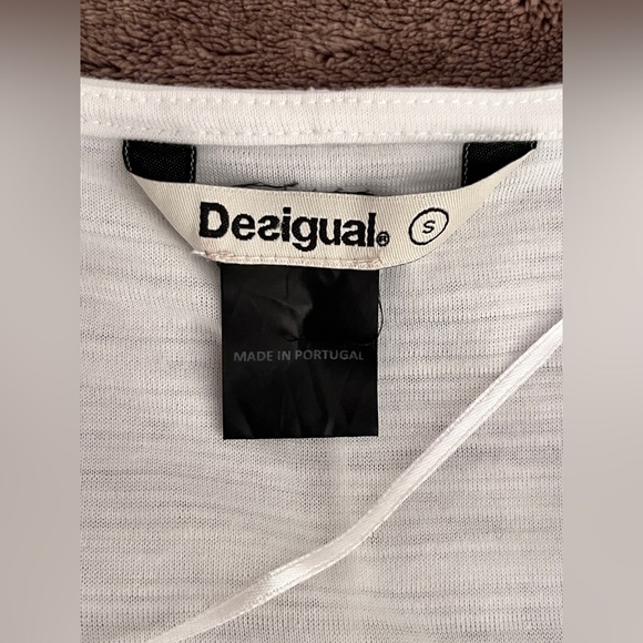 DESIGUAL STRIPED/Embroidered 3/4 SLEEVE T SHIRT TOP WOMENS SIze S - Picture 8 of 10